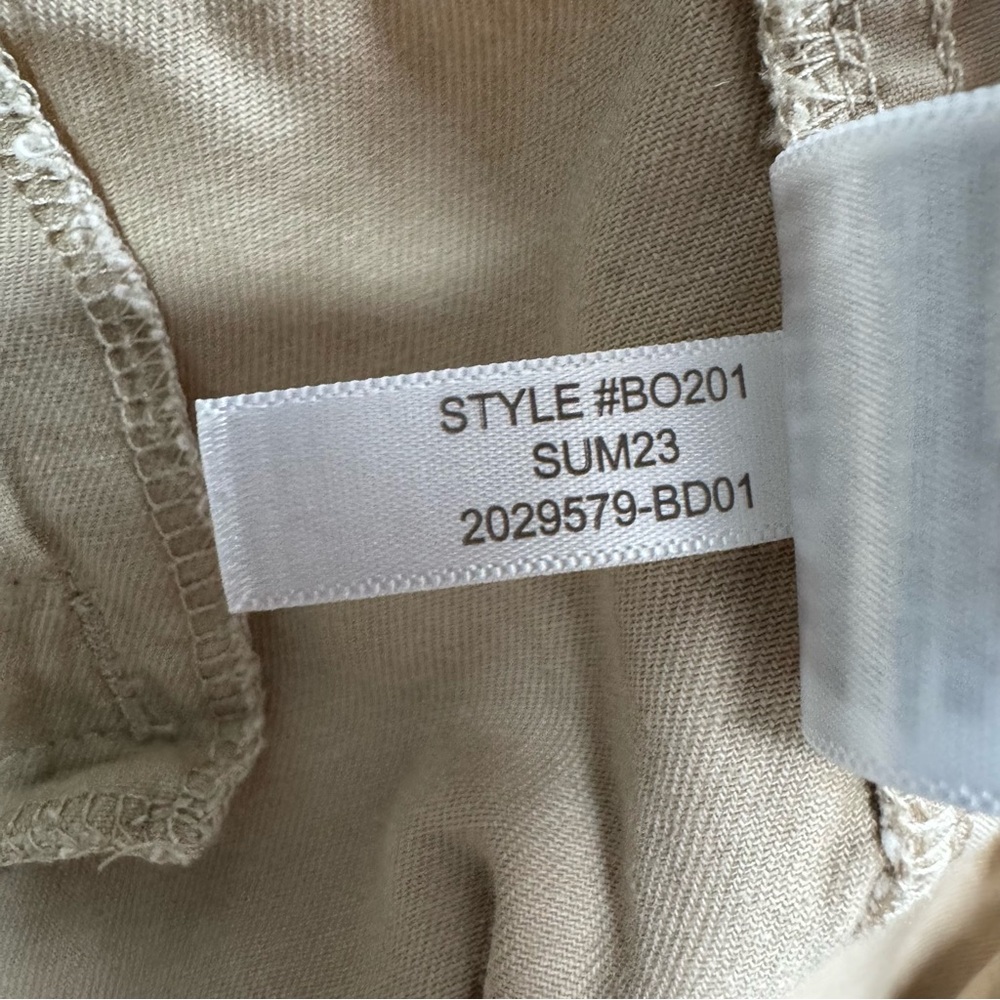 J. Crew Factory 7” Classic Chino Shorts Women Size 8 Khaki Uniform Preppy - Picture 11 of 11
